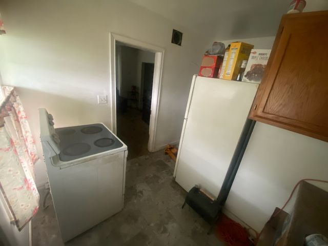3824 W Hillcrest Avenue, Harrison Twp, OH 45406