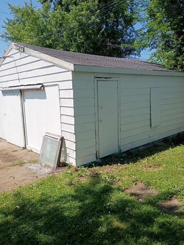 3824 W Hillcrest Avenue, Harrison Twp, OH 45406