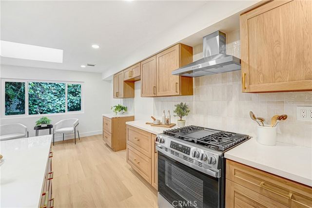 22323 Miranda Street, Woodland Hills, CA 91367