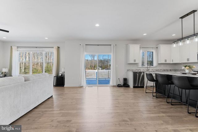 15423 RIDGE RD, King George, VA 22485