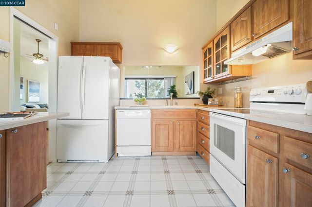 1487 Ashwood Drive, Martinez, CA 94553