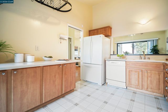 1487 Ashwood Drive, Martinez, CA 94553