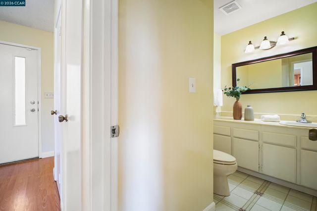 1487 Ashwood Drive, Martinez, CA 94553