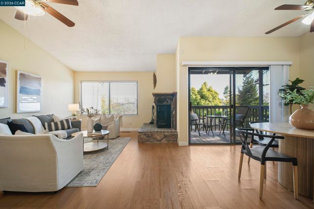 1487 Ashwood Drive, Martinez, CA 94553