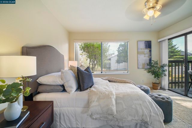 1487 Ashwood Drive, Martinez, CA 94553