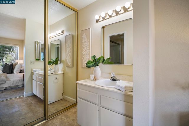 1487 Ashwood Drive, Martinez, CA 94553