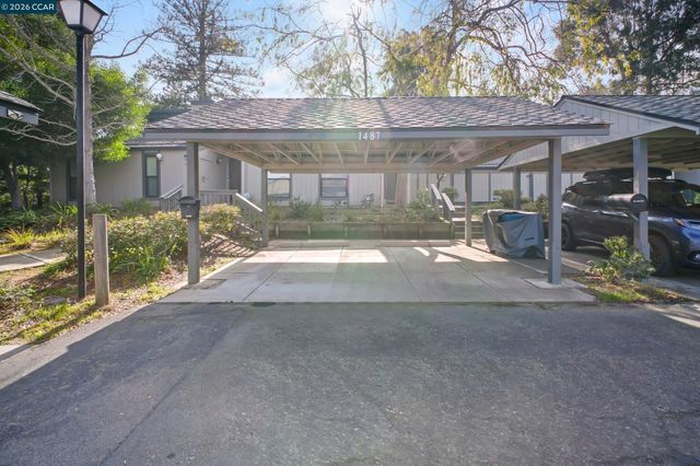 1487 Ashwood Drive, Martinez, CA 94553