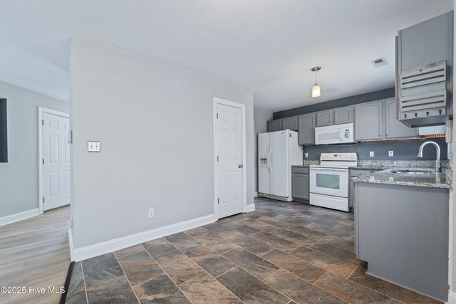 109 Trinity Drive, New Bern, NC 28560