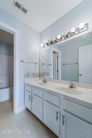 109 Trinity Drive, New Bern, NC 28560