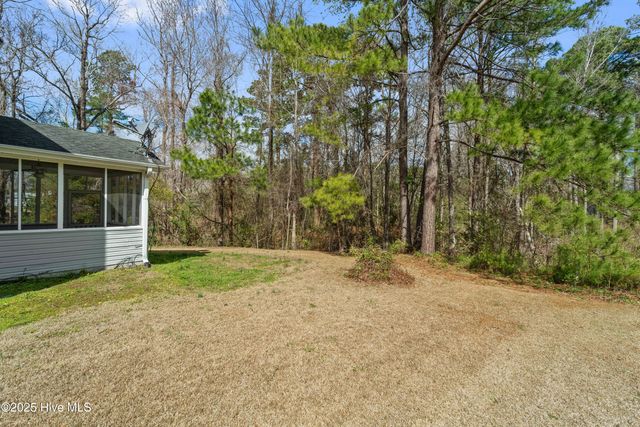 109 Trinity Drive, New Bern, NC 28560
