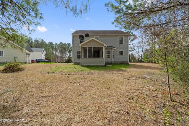 109 Trinity Drive, New Bern, NC 28560