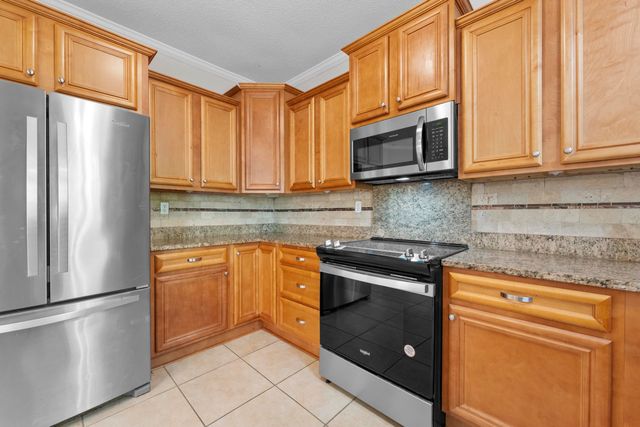 1543 RIVER FARMS CV, Memphis, TN 38016