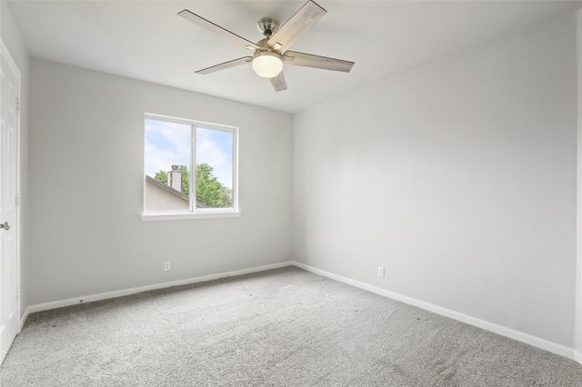 607 Sparkling Brook LN, Leander, TX 78641