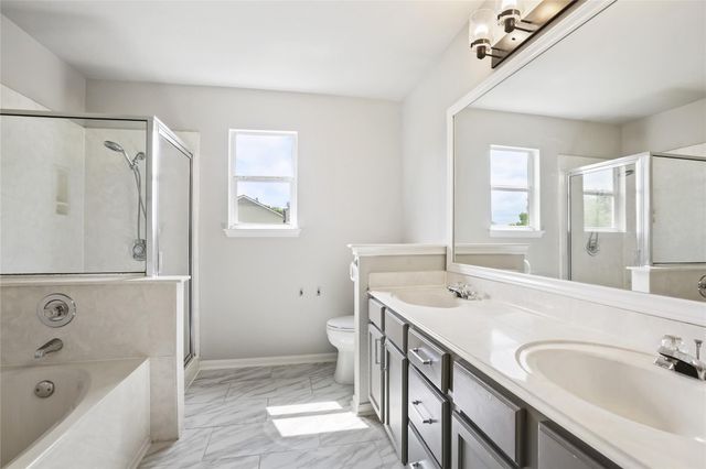 607 Sparkling Brook LN, Leander, TX 78641