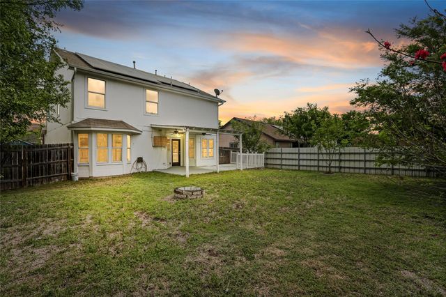 607 Sparkling Brook LN, Leander, TX 78641