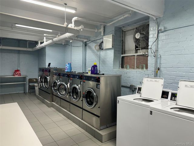 33-07 91st Street 6F, Jackson Heights, NY 11372