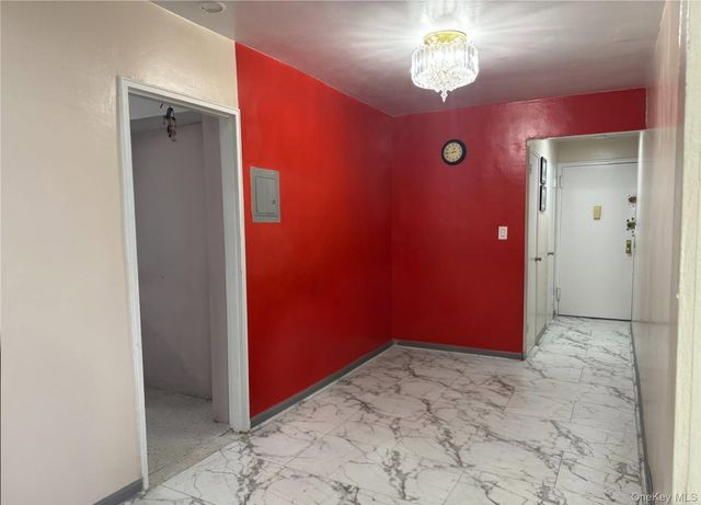 33-07 91st Street 6F, Jackson Heights, NY 11372