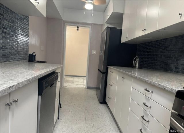 33-07 91st Street 6F, Jackson Heights, NY 11372