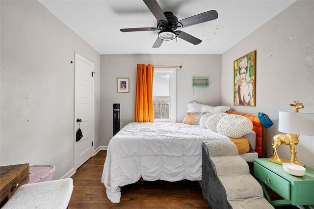 466 36TH AVENUE N, St Petersburg, FL 33704