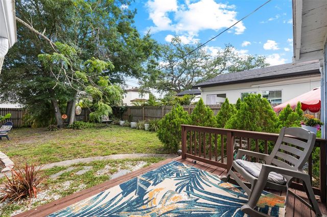 466 36TH AVENUE N, St Petersburg, FL 33704