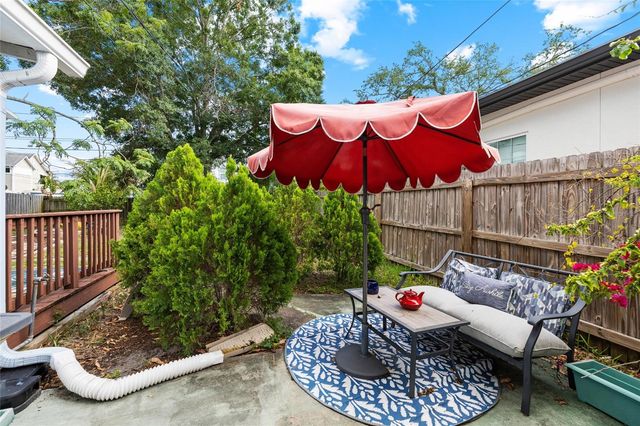 466 36TH AVENUE N, St Petersburg, FL 33704