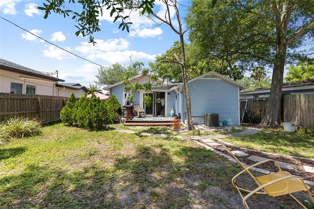 466 36TH AVENUE N, St Petersburg, FL 33704
