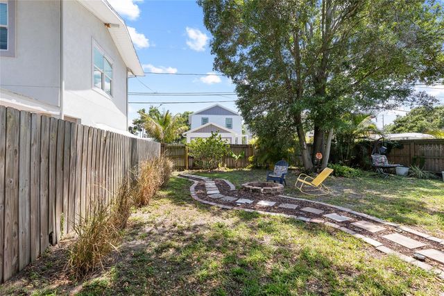 466 36TH AVENUE N, St Petersburg, FL 33704