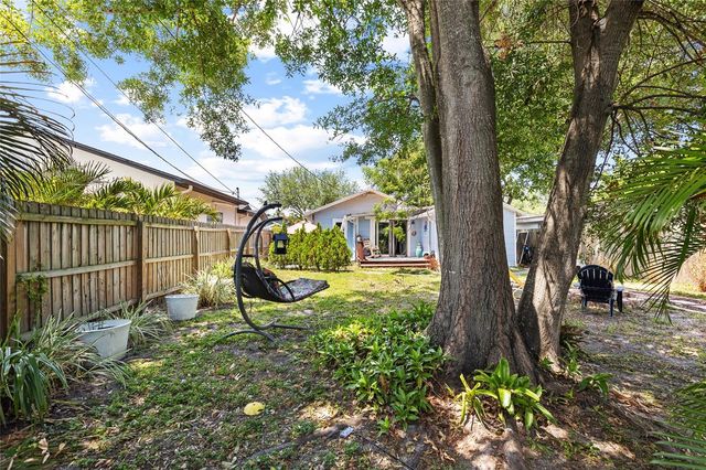 466 36TH AVENUE N, St Petersburg, FL 33704