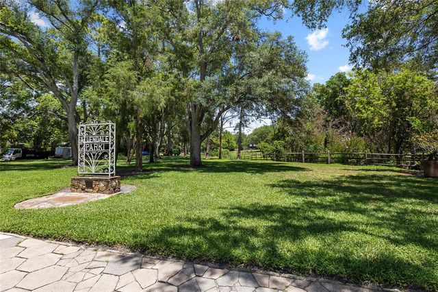 466 36TH AVENUE N, St Petersburg, FL 33704