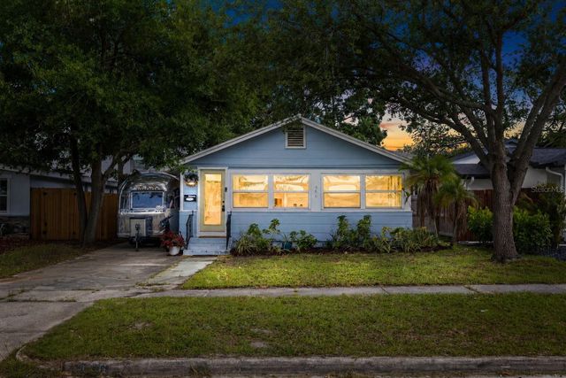 466 36TH AVENUE N, St Petersburg, FL 33704