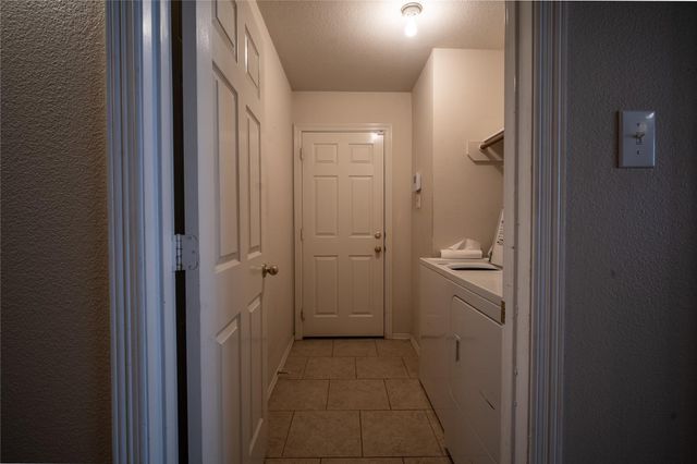 32102 Annice Lane, Pinehurst, TX 77362