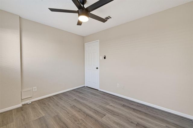 6038 Greenmont Drive, Houston, TX 77092