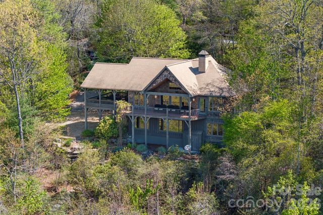 601 Hawk Mountain Road, Lake Toxaway, NC 28747