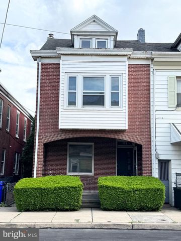 132 BERN ST, Reading, PA 19601