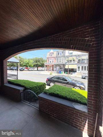 132 BERN ST, Reading, PA 19601