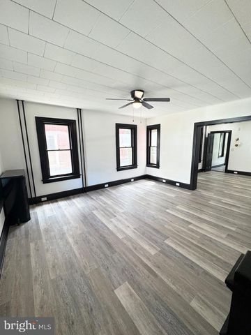 132 BERN ST, Reading, PA 19601