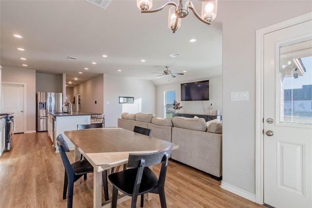 9403 County Road 272, Somerville, TX 77879