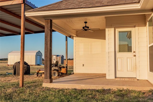 9403 County Road 272, Somerville, TX 77879