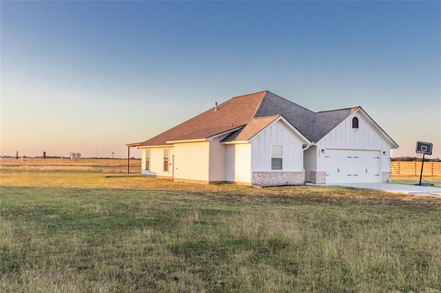 9403 County Road 272, Somerville, TX 77879