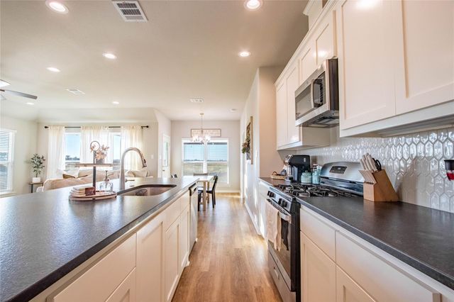 9403 County Road 272, Somerville, TX 77879