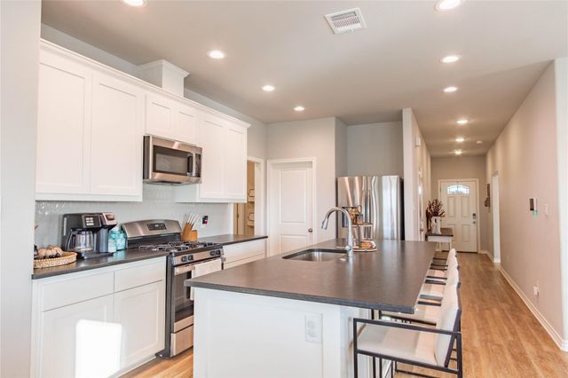 9403 County Road 272, Somerville, TX 77879