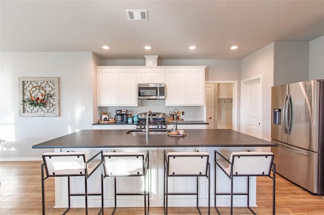 9403 County Road 272, Somerville, TX 77879