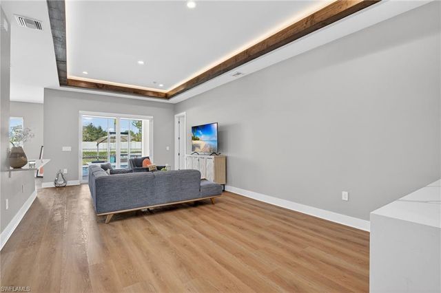 3778 Sapphire Cove CIR, Naples, FL 34114