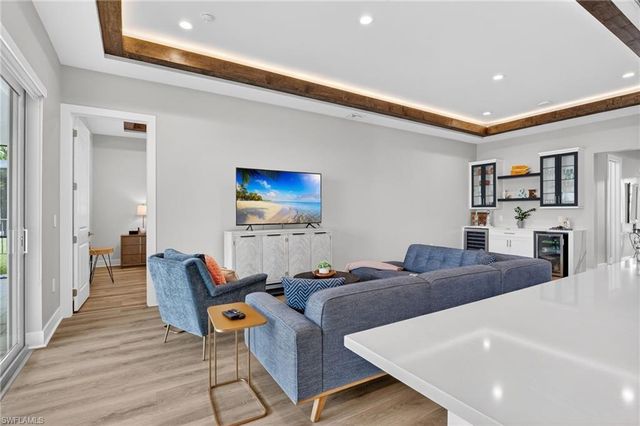 3778 Sapphire Cove CIR, Naples, FL 34114