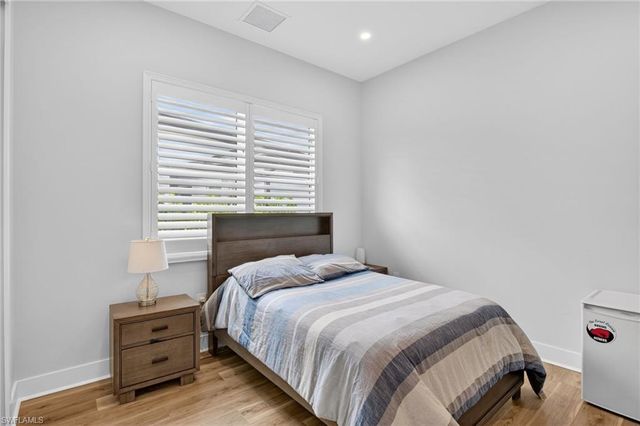 3778 Sapphire Cove CIR, Naples, FL 34114