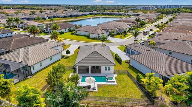 3778 Sapphire Cove CIR, Naples, FL 34114