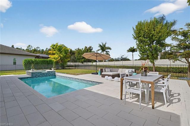 3778 Sapphire Cove CIR, Naples, FL 34114