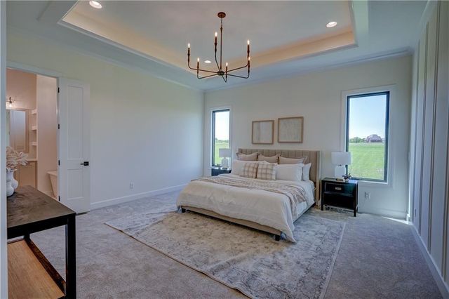 18904 Bella Terra Road, Pleasant Hill, MO 64080