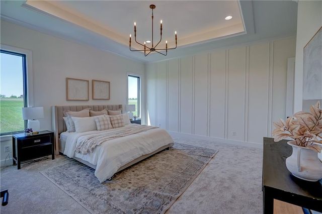 18904 Bella Terra Road, Pleasant Hill, MO 64080