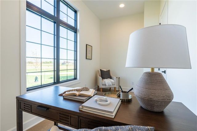 18904 Bella Terra Road, Pleasant Hill, MO 64080